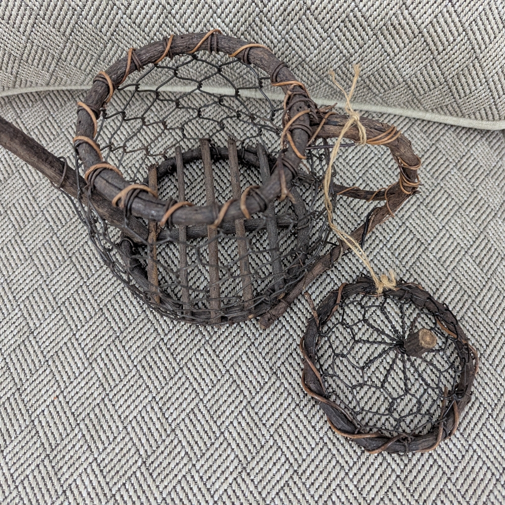Rustic Wire Teapot with Handle - Picture 2 of 3